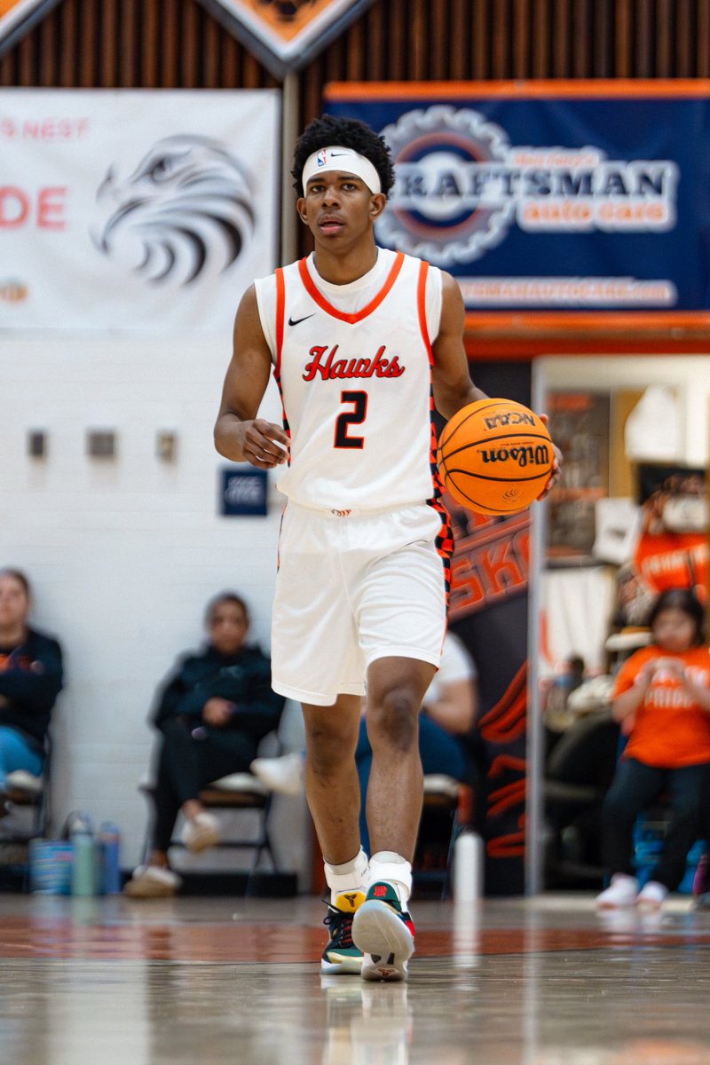HayfieldBball's tweet image. 🚨Player Spotlight🚨
~2025 PG Aaron McFarlane ~
*District Player of the Year
*All-Region
*Shot 55% 2FG
*Shot 43% 3FG
*Led team in points, assists &amp;amp; steals
* Touches the paint
*Shooter with range
*Active hands &amp;amp; scrappy defender

Full highlights: hudl.com/v/2Rx6j1
