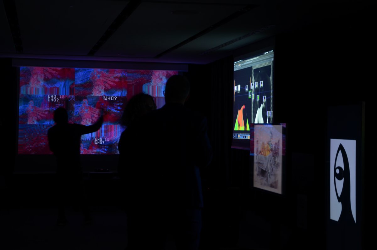 organised lil tech x art exhibition  

projector mapping on building miniature, 3d-printed 360-degree photos, interactive generative art, digital art &amp; more...

ppl seemed to love it :)