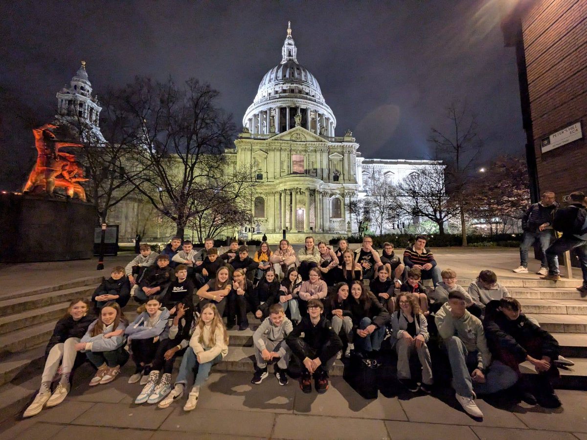 Allenbourn Middle School tweet media