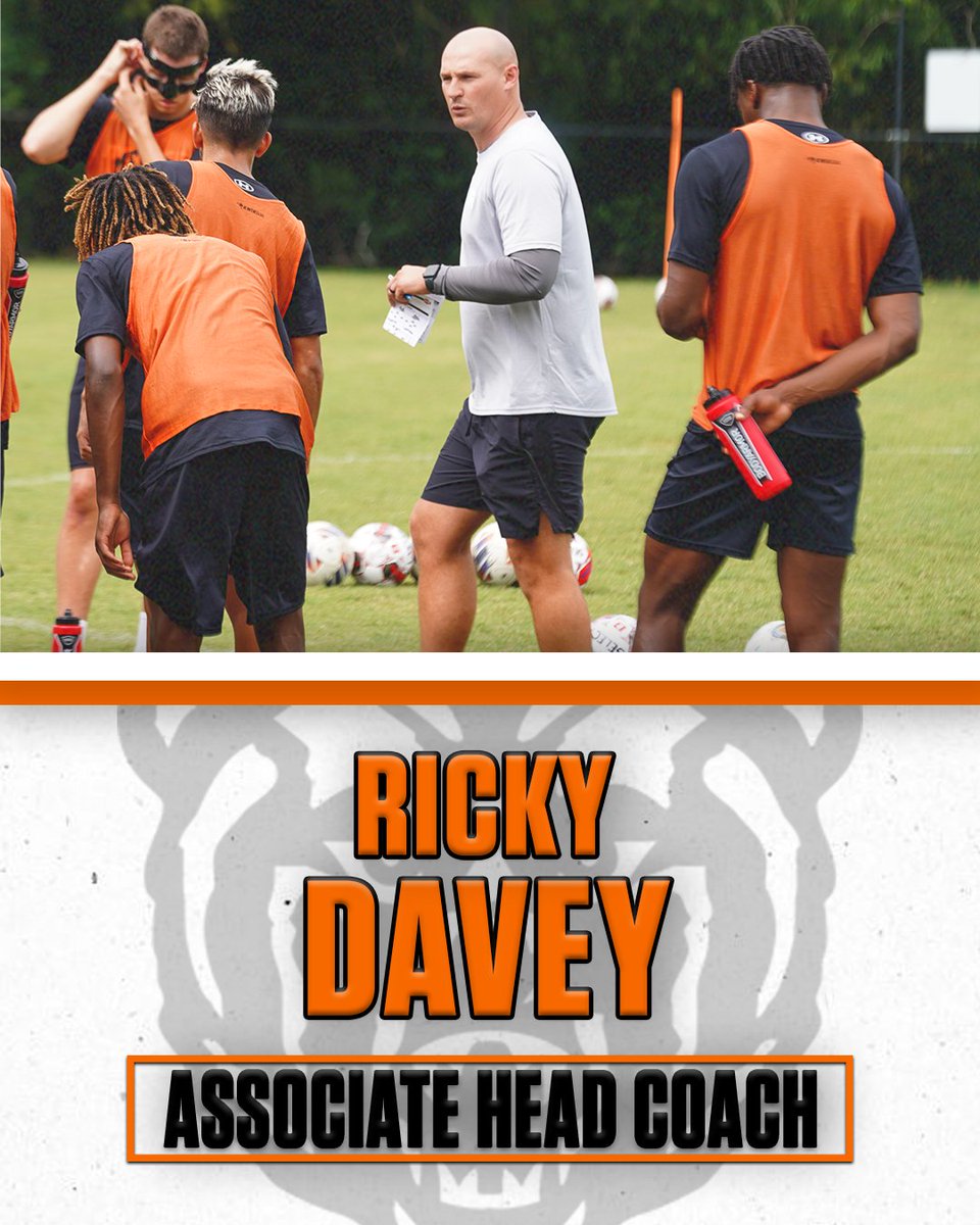 Movin' on up 🫡 <a href="/rdavey4/">Ricky Davey</a> has been elevated to associate head coach!

🗞️: bit.ly/41E5sgU

#RoarTogether