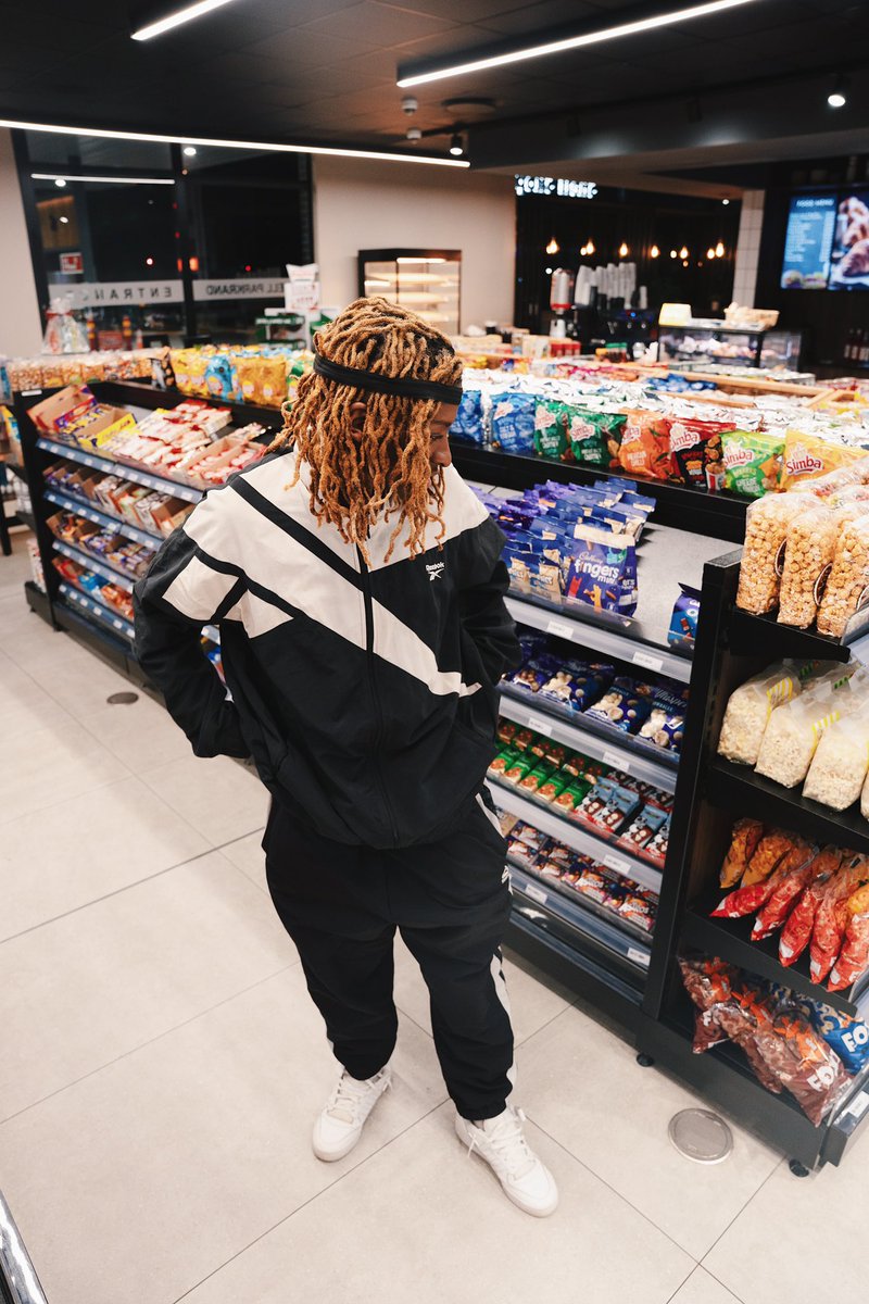 Reign Racks (@reignracks) on Twitter photo 