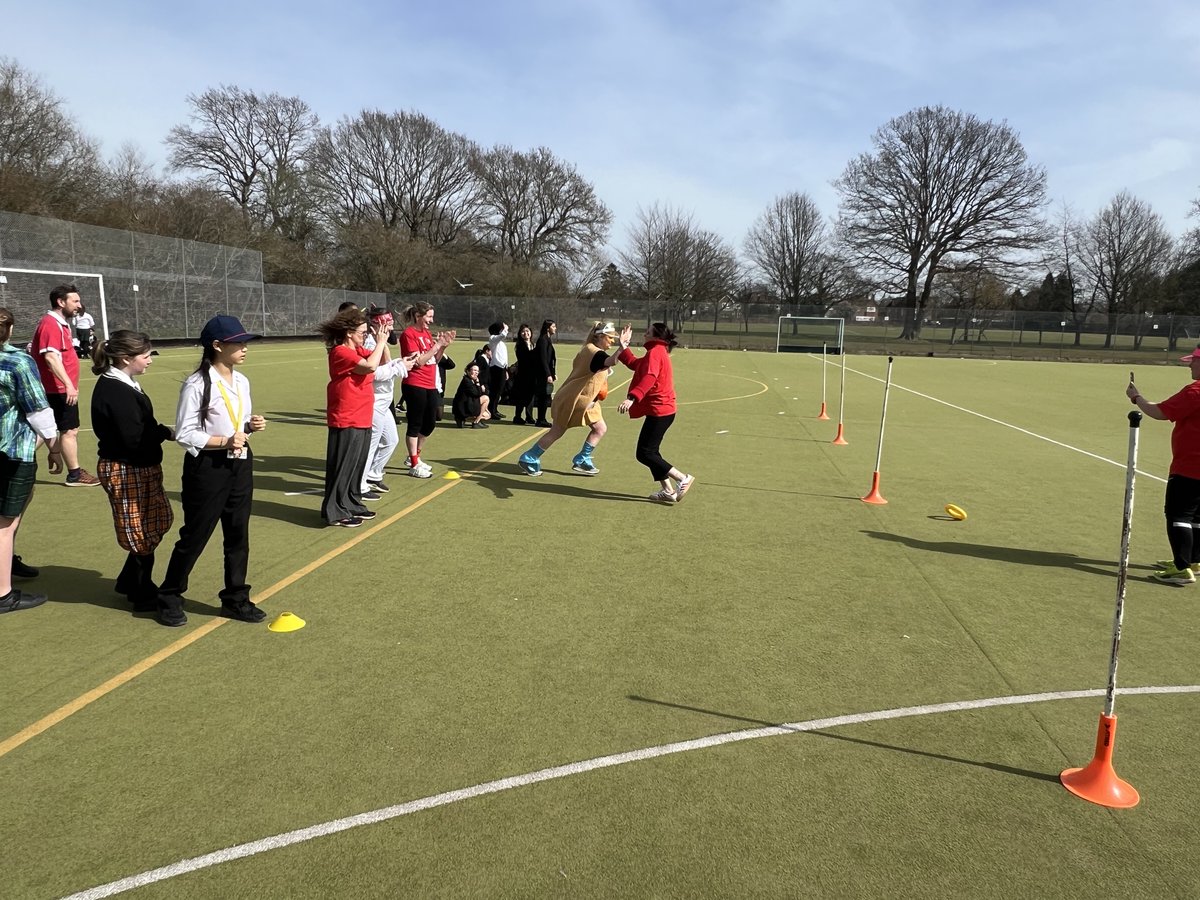 Millais PE tweet media