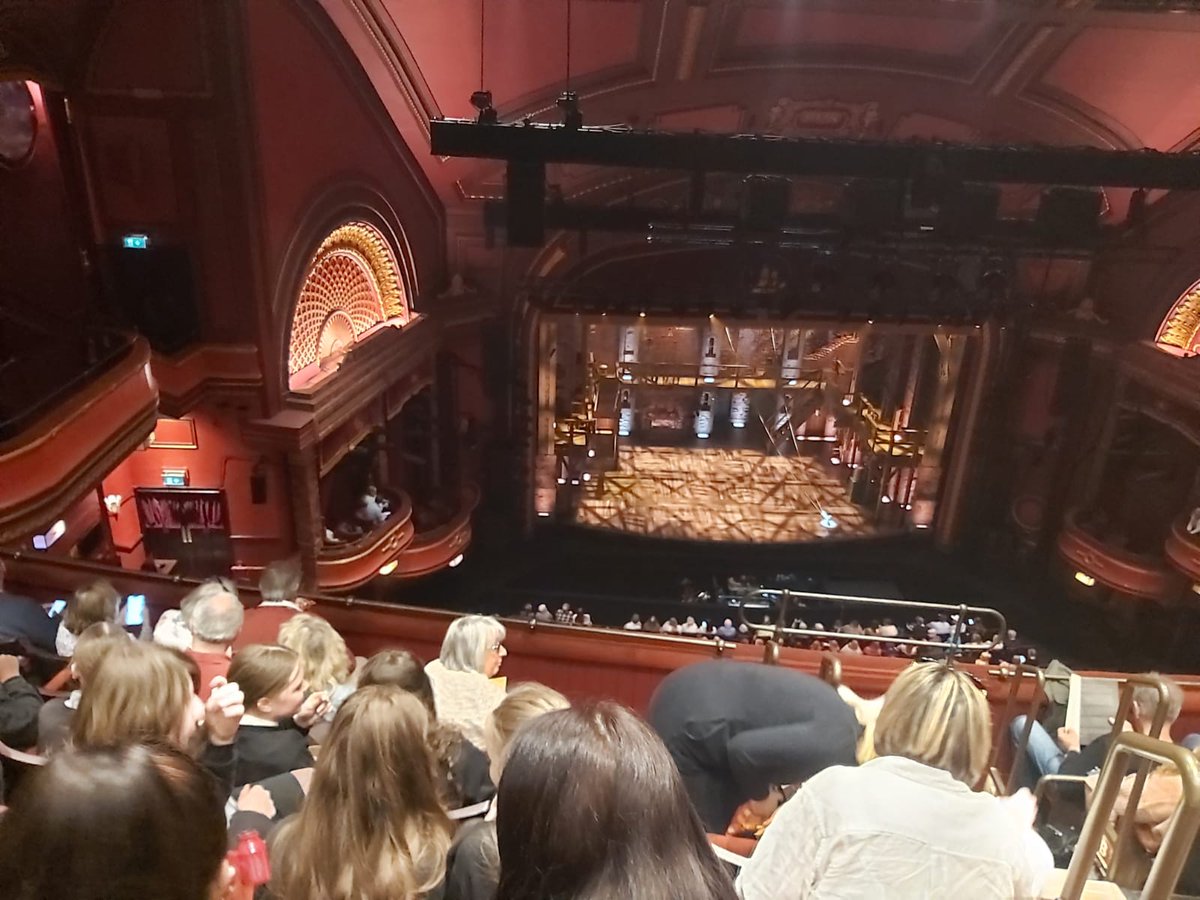 Allenbourn Middle School tweet media