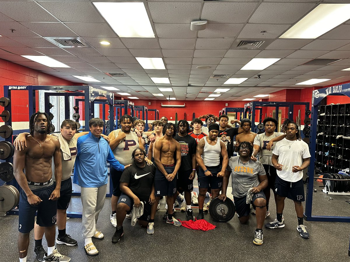 1st Period Weights got after it this morning!