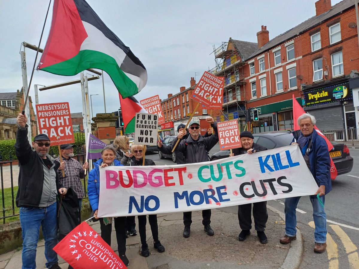 Fighting back today against Labour's #Austerity policies. Join us every Friday at 12 outside the former Wavertree One Stop Shop on Picton Road. All welcome!