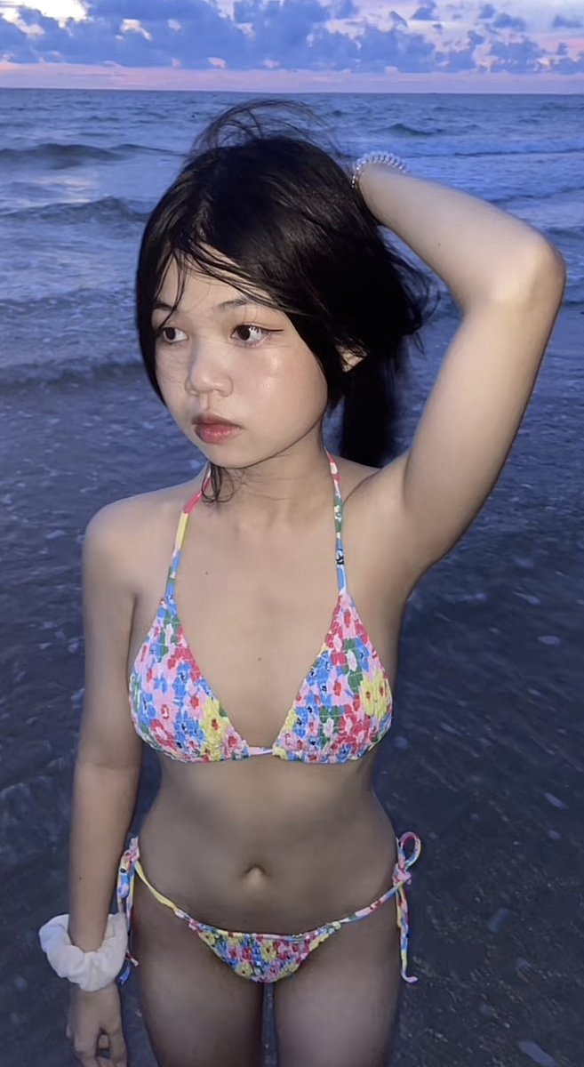 น่าเย็ด tweet media