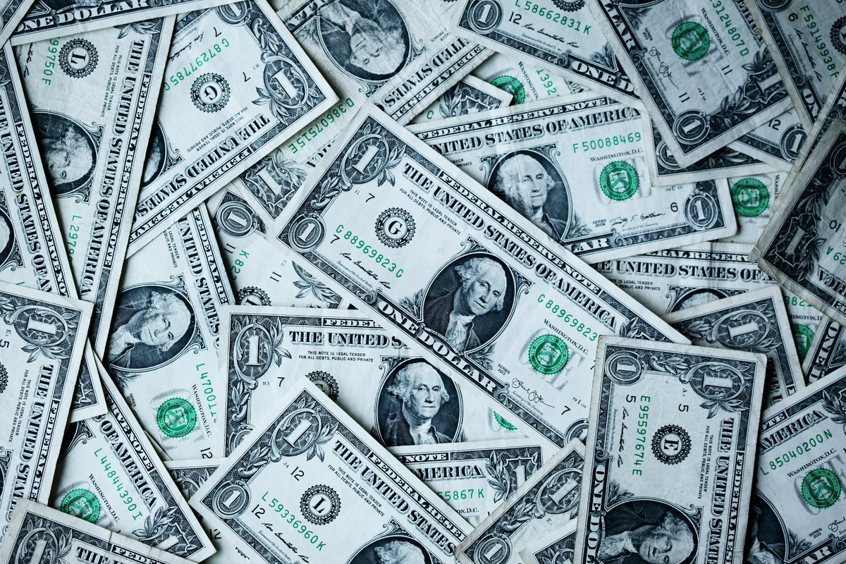 Allzoneh's tweet photo. Why Money Matters More Than You Think: A Story That Will Change Your Perspective: 
https://t.co/rzuatyqC4c #राजा_हो_तो_ऐसा #SikandarTrailer #3YearsOfSaveSoil #SalmanKhan𓃵 #Allzoneh https://t.co/yda2D3qHfi