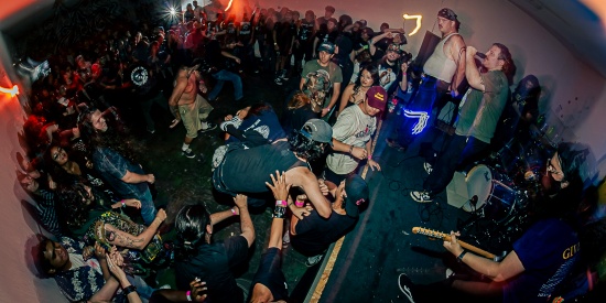 noechonet's tweet photo. GOLD: A Chat with One of the Bands Helping Push the Bakersfield Hardcore Scene 🌵

👉🏼 https://t.co/NCZMsnFtUY https://t.co/BhffLYNOlx