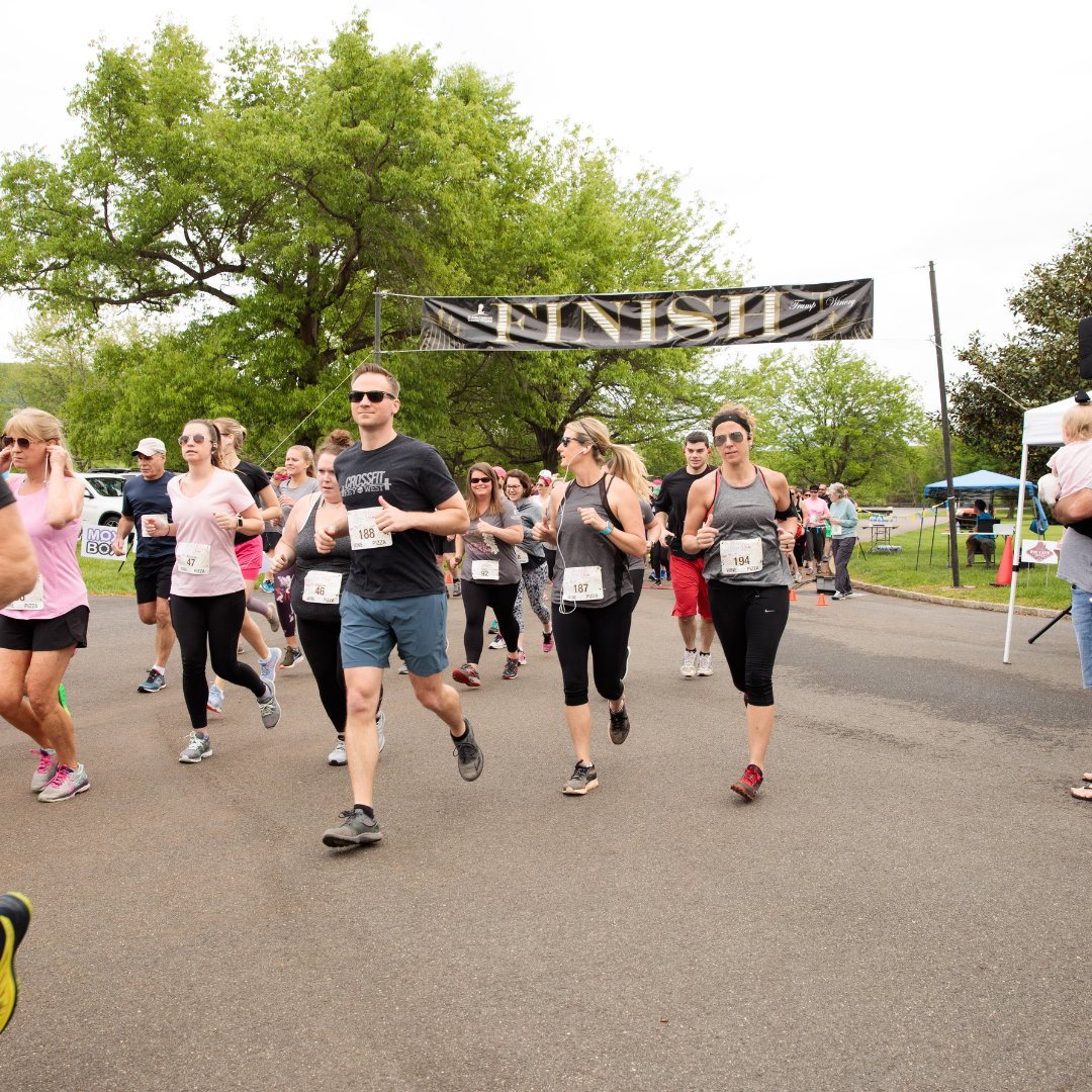 trumpwinery's tweet photo. Run, Sip, Support! 🍷🏃♀️
Join us for the 2025 Rosé 5K—a race with a purpose! 🏅 Every step you take supports @StJude Children's Research Hospital, with 100% of proceeds donated to their lifesaving mission.
Sign up at https://t.co/YBhDIoKXaq
#TrumpWinery #Rosé5k #RunForStJude https://t.co/t8JsxylrOr