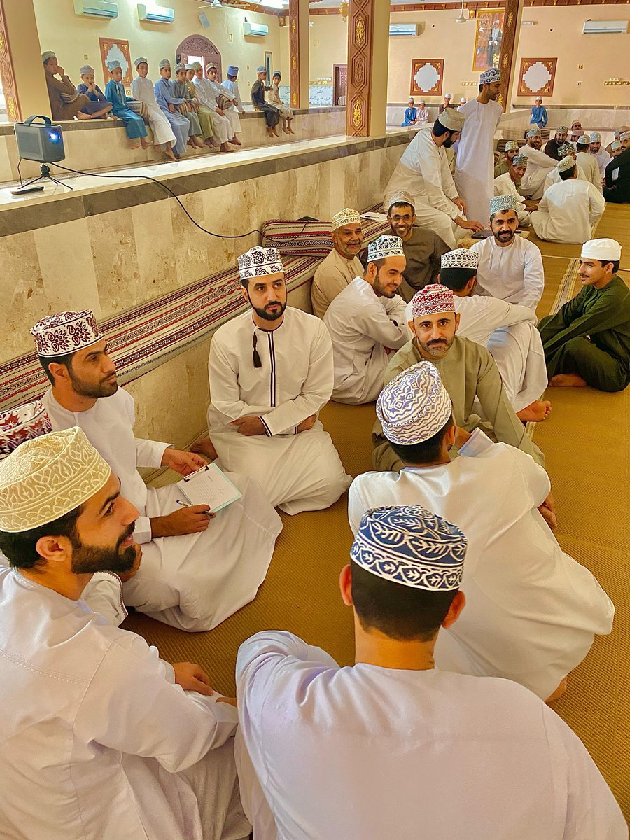 amq_team's tweet photo. أقام الفريق ممثلا في اللجنة الثقافية مسابقة ثقافية عامة بمشاركة أكثر من ٣٥ مشارك من أبناء البلد، تنوعت الاسئلة بين مختلف المجالات شملت الثقافة الإسلامية والعلوم والعمانيات والتاريخ والرياضة والجغرافيا والمجال الاخير هو الثقافة العامة. https://t.co/5zX1S1FT9P
