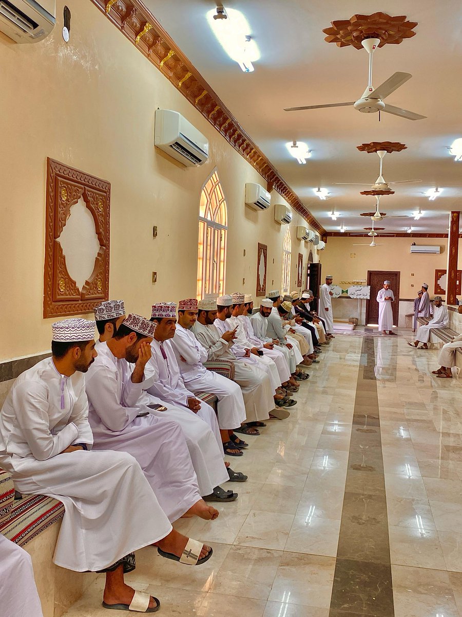 amq_team's tweet photo. أقام الفريق ممثلا في اللجنة الثقافية مسابقة ثقافية عامة بمشاركة أكثر من ٣٥ مشارك من أبناء البلد، تنوعت الاسئلة بين مختلف المجالات شملت الثقافة الإسلامية والعلوم والعمانيات والتاريخ والرياضة والجغرافيا والمجال الاخير هو الثقافة العامة. https://t.co/5zX1S1FT9P