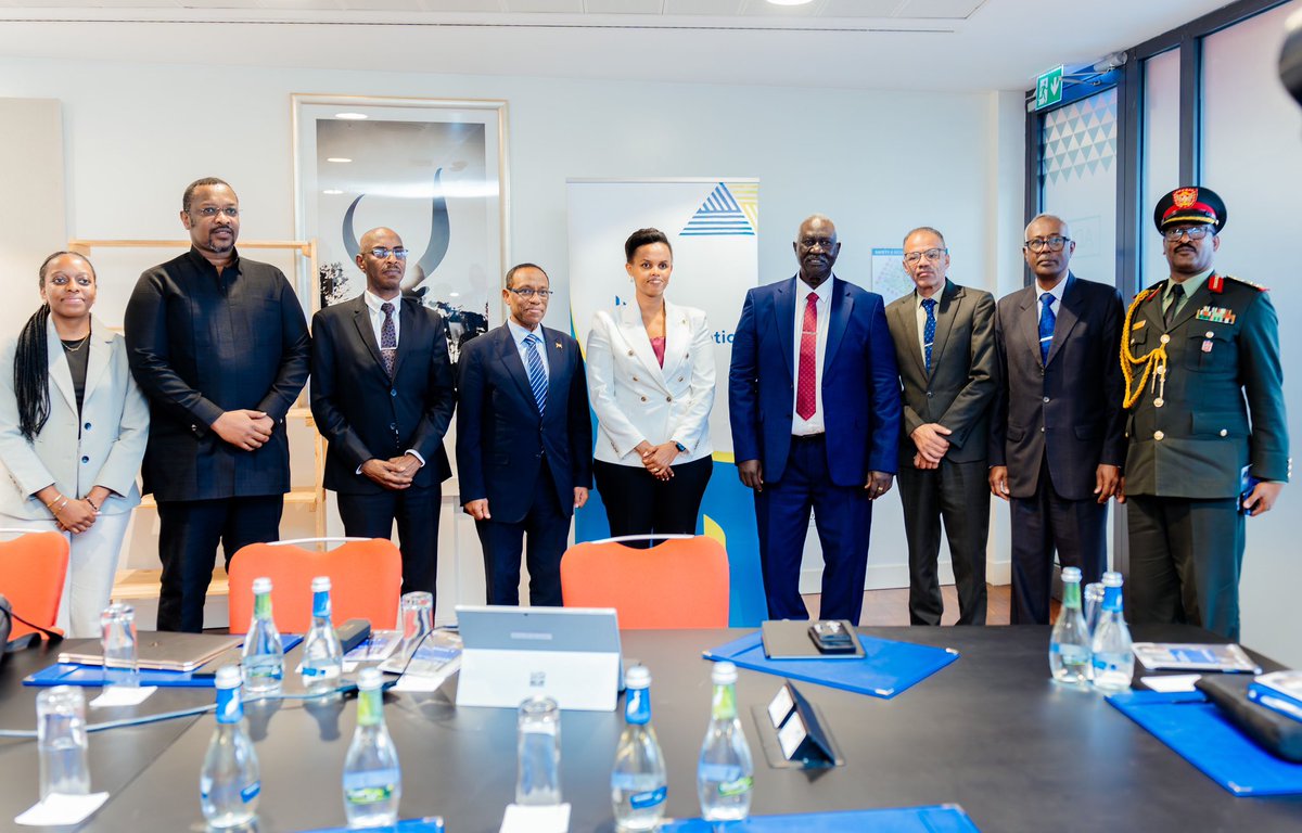 Cooperation_RW's tweet image. Honored to meet H.E. Malik Agar, Vice President of Sudan’s Transitional Sovereignty Council, for a productive discussion on knowledge exchange and capacity building. We look forward to strengthening ties and sharing Rwanda’s experience for mutual growth. #SSTrC #KnowledgeExchange