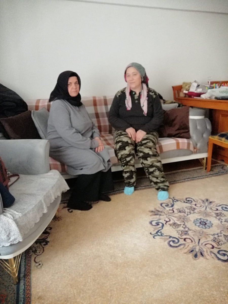 AK Kadın Çankaya (@akcankayakadin1) on Twitter photo 📍Gökkuşağı Mahallesi
Sosyal Politikalar birimimiz,Gökkuşağı Mahallesi'nde üye ziyaretlerini gerçekleştirdi.
#ÇankayanınVizyonu
Adında AK, Işığında HUZUR 🌙
<a href="/tugbaisikercan/">Tuğba IŞIK ERCAN</a>
<a href="/akgul_aysel/">Aysel Koçak Akgül</a>
<a href="/deryakaytan8405/">Derya Kaytan</a> 📍Gökkuşağı Mahallesi
Sosyal Politikalar birimimiz,Gökkuşağı Mahallesi'nde üye ziyaretlerini gerçekleştirdi.
#ÇankayanınVizyonu
Adında AK, Işığında HUZUR 🌙
<a href="/tugbaisikercan/">Tuğba IŞIK ERCAN</a>
<a href="/akgul_aysel/">Aysel Koçak Akgül</a>
<a href="/deryakaytan8405/">Derya Kaytan</a>