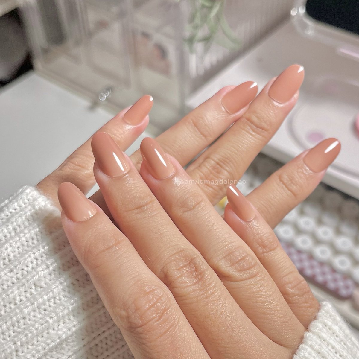 idmagdalenac's tweet photo. Lebaran pake nail art❌
Lebaran pake fake nails biar bisa tetep ikut sholat eid✅

Pakenya gampang bgt ga sampe 10 menit. Gabakal ganggu sholat karna bisa dilepas pasang dan dipake berkali kali😭👍🏻 https://t.co/UMG6Ge3iPA