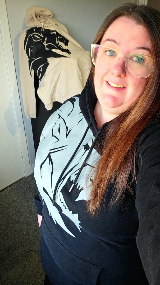 KimbySinclair's tweet photo. When you can't decide so have get both👌🥰 
@Syndicate @SyndicateOG https://t.co/50LURS8oyK