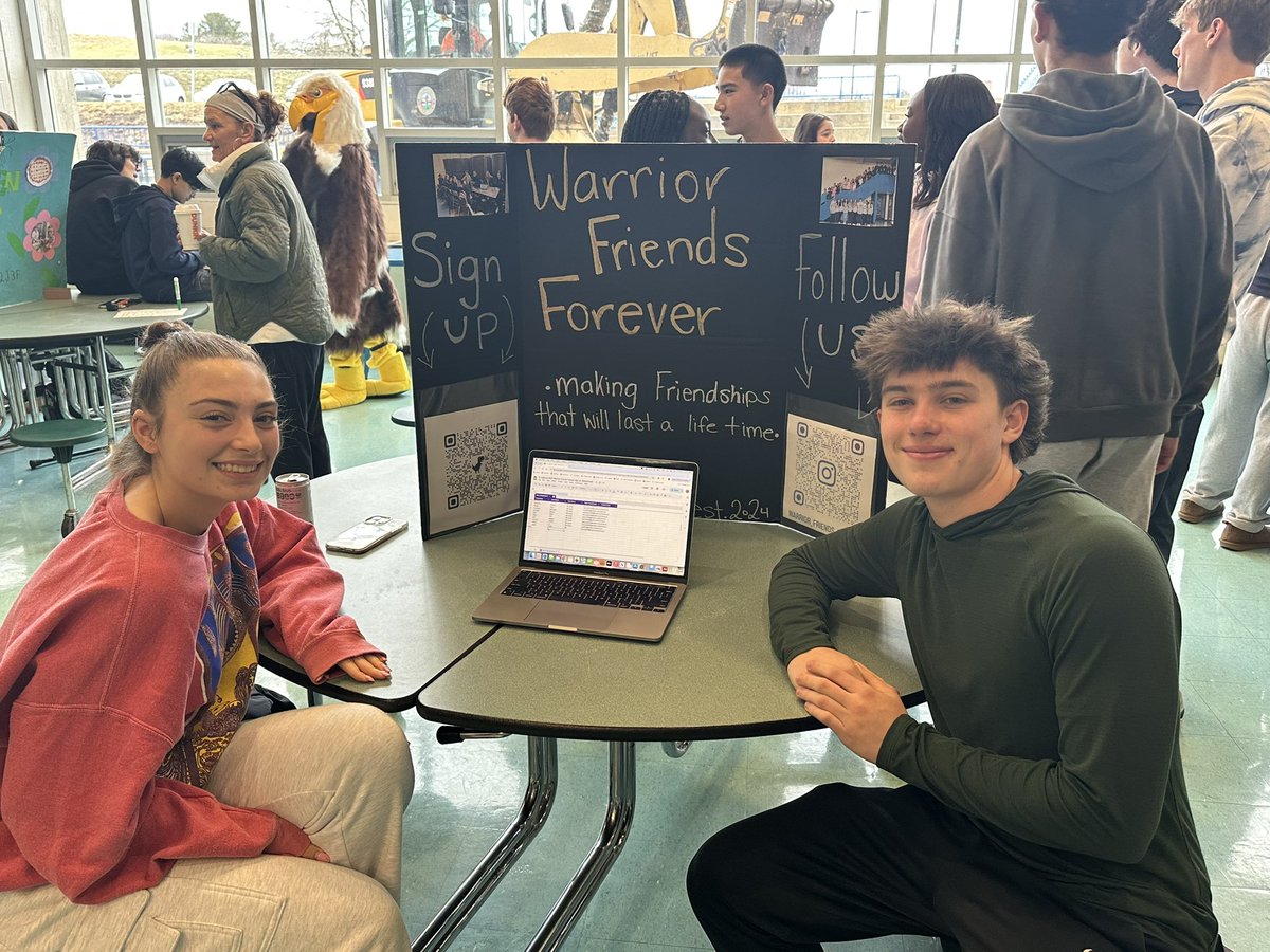 Club Fair at Step-up Day!  We have more than 100 student-led clubs to choose from!