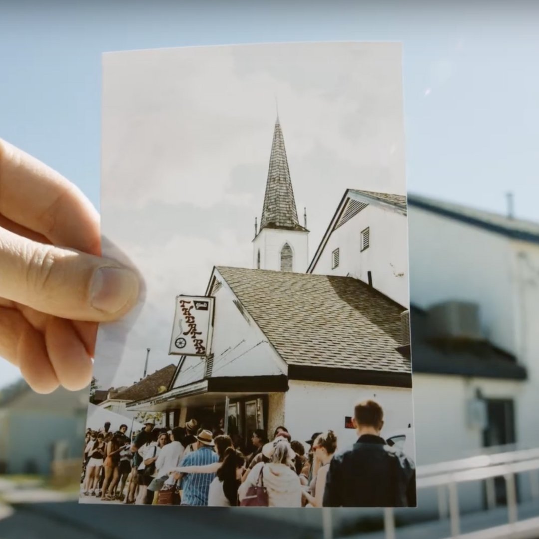 GimliFilm's tweet photo. We want to see the past 25 years of GIFF through your eyes! Whether it’s a candid beach moment, a filmmaker Q&amp;A, or a hilarious memory with friends, we want it all. No photo is too silly or serious. Share your GIFF memories by emailing them to us at info@gimlifilm.com. https://t.co/kDlekK1d9d