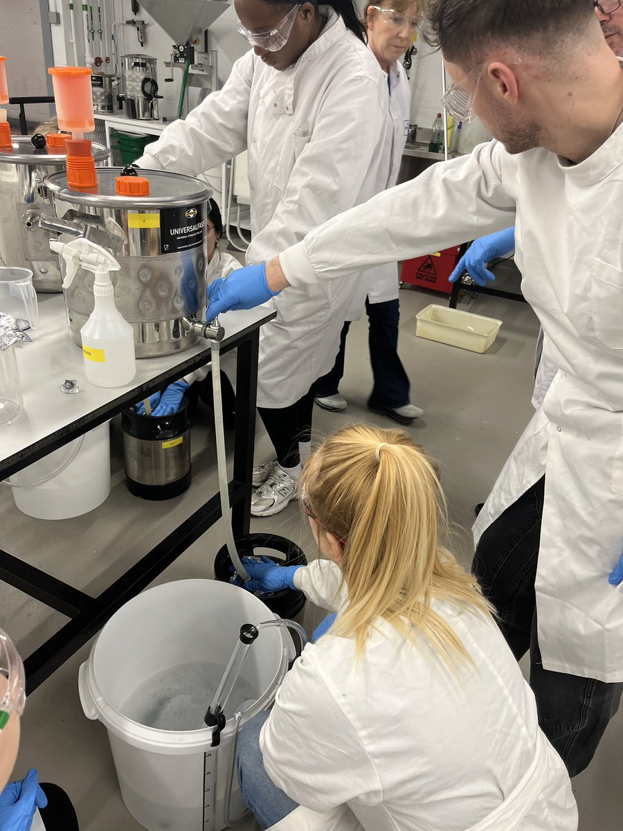 BFreelandDCU's tweet image. The final week of the @DcuBiotech #DCUfutures fermentation festival draws to a close. The primary fermentation is complete with the kegging process finished.  We look forward to the Business pitches next week. @DCUFSH