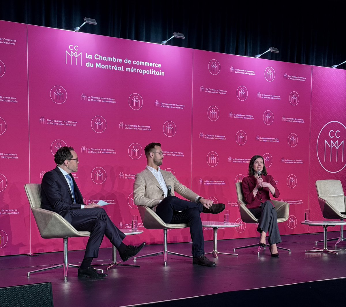 Chambre de commerce du Montréal métropolitain (@chambremontreal) on Twitter photo #convertgence | Nous poursuivons avec un panel sur les technologies propres comme levier de création de valeur et de performance durable.
Avec :
🔹 Isabelle Dubé-Côté (<a href="/EcotechQuebec/">ÉCOTECH QUÉBEC</a>)
🔹 Olivier Dufresne (Exterra Carbon Solutions)
🎙️ Animé par Grégoire Baillargeon (<a href="/BMOfr/">BMO Groupe financier</a>) #convertgence | Nous poursuivons avec un panel sur les technologies propres comme levier de création de valeur et de performance durable.
Avec :
🔹 Isabelle Dubé-Côté (<a href="/EcotechQuebec/">ÉCOTECH QUÉBEC</a>)
🔹 Olivier Dufresne (Exterra Carbon Solutions)
🎙️ Animé par Grégoire Baillargeon (<a href="/BMOfr/">BMO Groupe financier</a>)