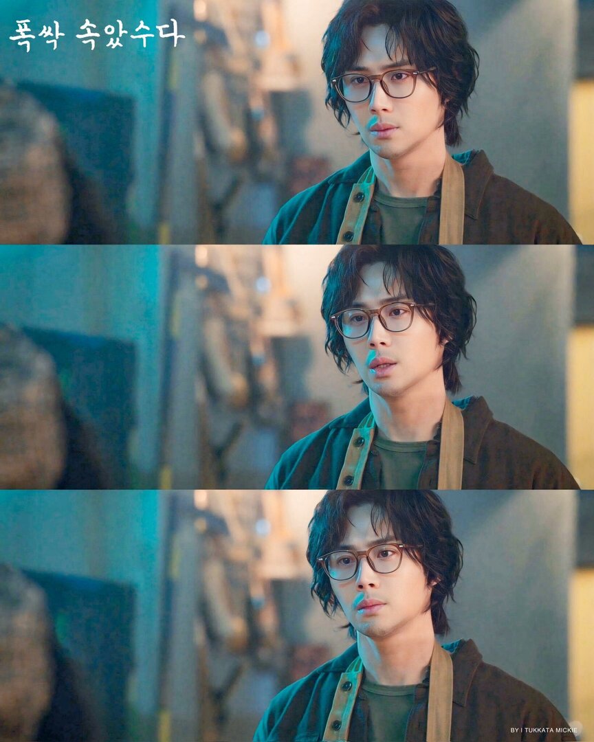 kdrama_menfess's tweet photo. •kdm• ⚠️ When Life Gives You Tangerines

pesona mas mas pelukis ga keurus 😭 
cr. tukkatamickie https://t.co/ZyNLmSWxaE