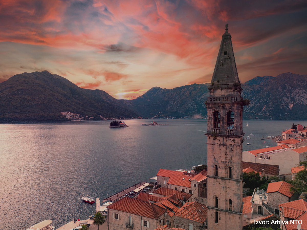turizam_cg's tweet image. ⚓️Perast - autentično iskustvo mediteranskog šarma!
Grad koji ni u jedno doba godine nije bez posjetilaca☀️