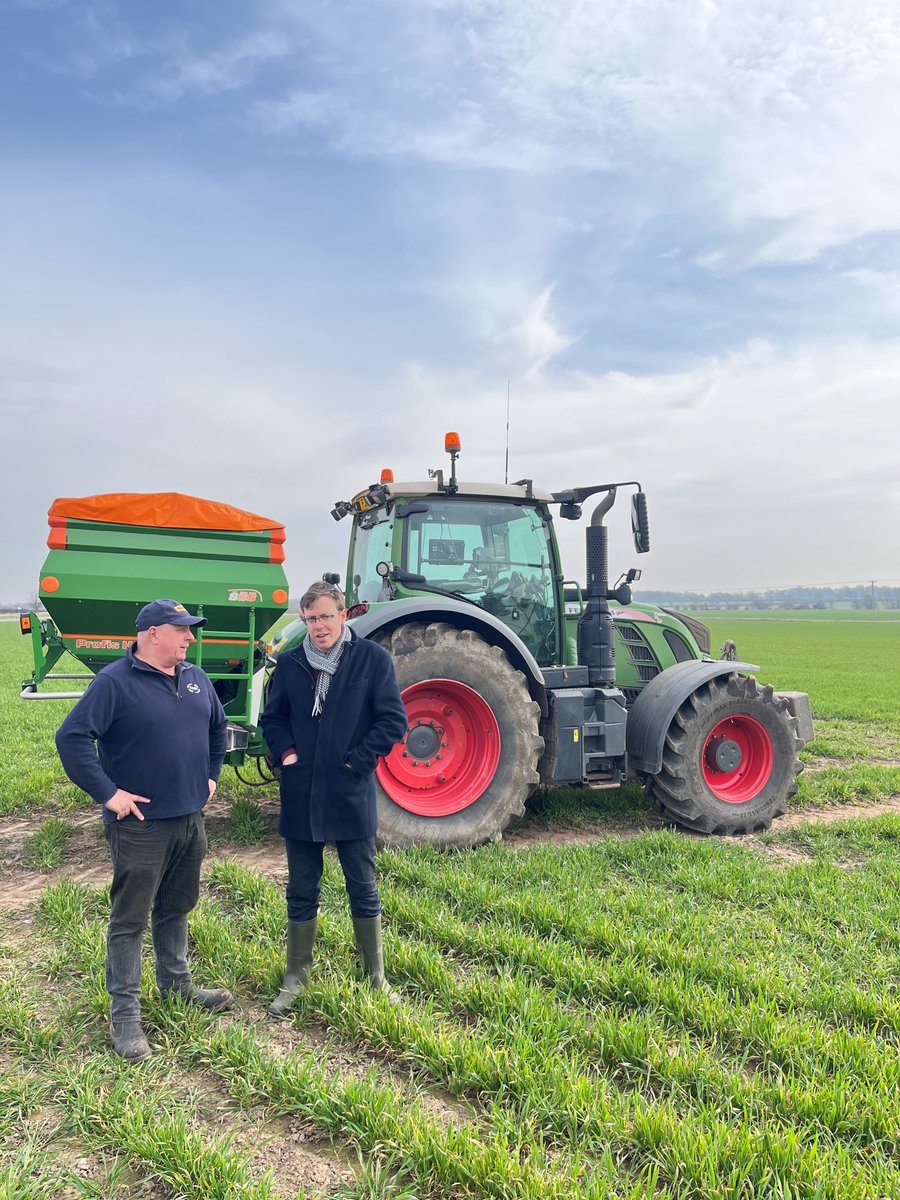 NFUSugar's tweet image. Thank you to @jameswnaish for joining us on-farm to discuss the importance of #sugarbeet within the East Midlands rotation, the ongoing threat posed by virus yellows ⚠️, the need for a level playing field on trade 🚢 and the vital role of NFU Sugar 💪