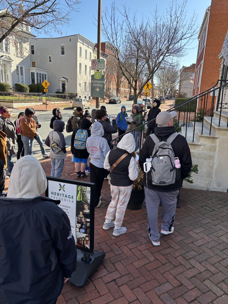 Awesome day for our Downtown Frederick field trip. #MSRVP <a href="/FCPSMaryland/">FCPS-MD</a> Donations gathered for local shelter too. Great service learning project.