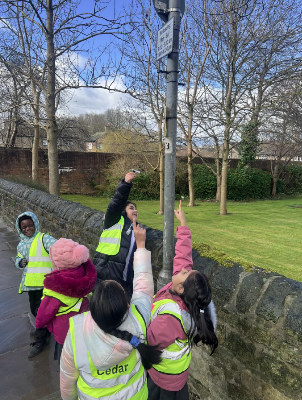 allsaintssbd5's tweet photo. Our Clean Air team have been out and about this week measuring air pollution and reminding adults of our motto 'cough, cough, turn it off!' #AllSaintsProud #CleanAir #EnvironmentalFriendlySchool https://t.co/16rBHh85Oc