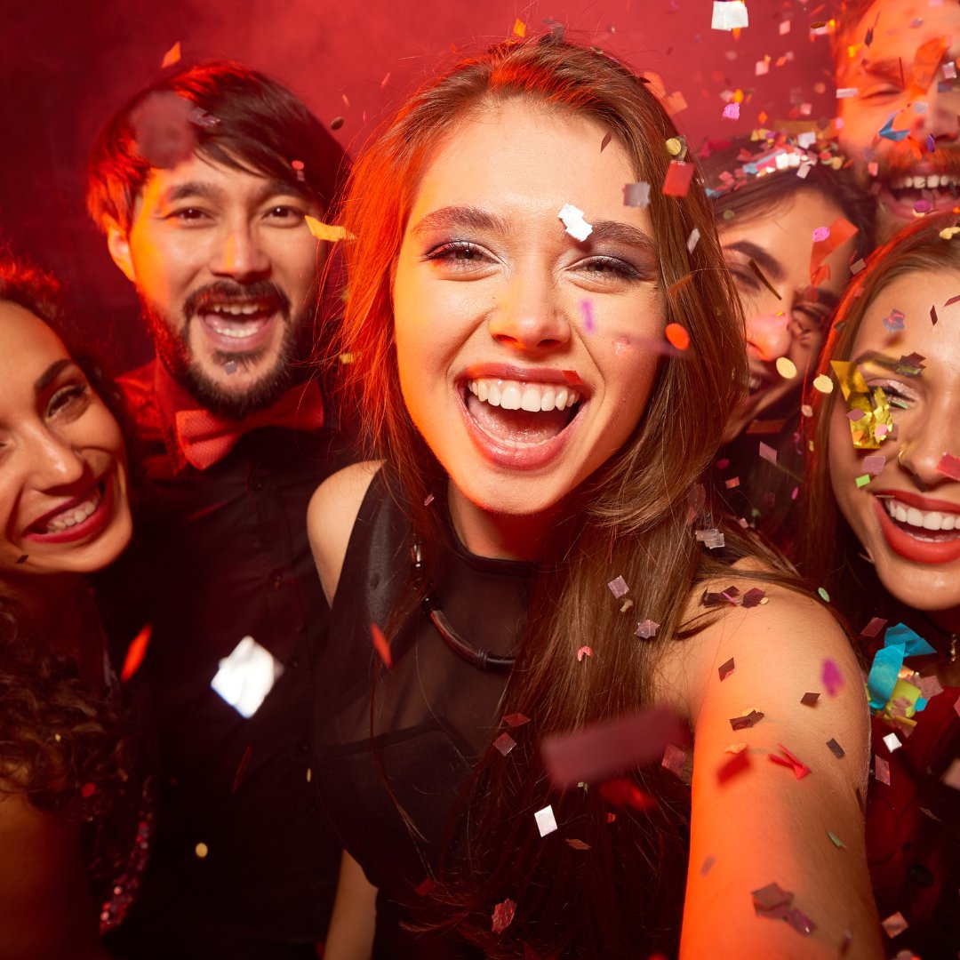 College &amp; Society Ball Organisers!
✔️ Complimentary Heather Suite hire 
✔️ Bar open till 1:30 am, suite closes at 2 am 
✔️ Stunning white manzanita trees &amp; dazzling décor 
✔️ Private Foyer for your VIP drinks reception 

 #CrownePlazaBlanchardstown #IHGHotels   #DublinEvent