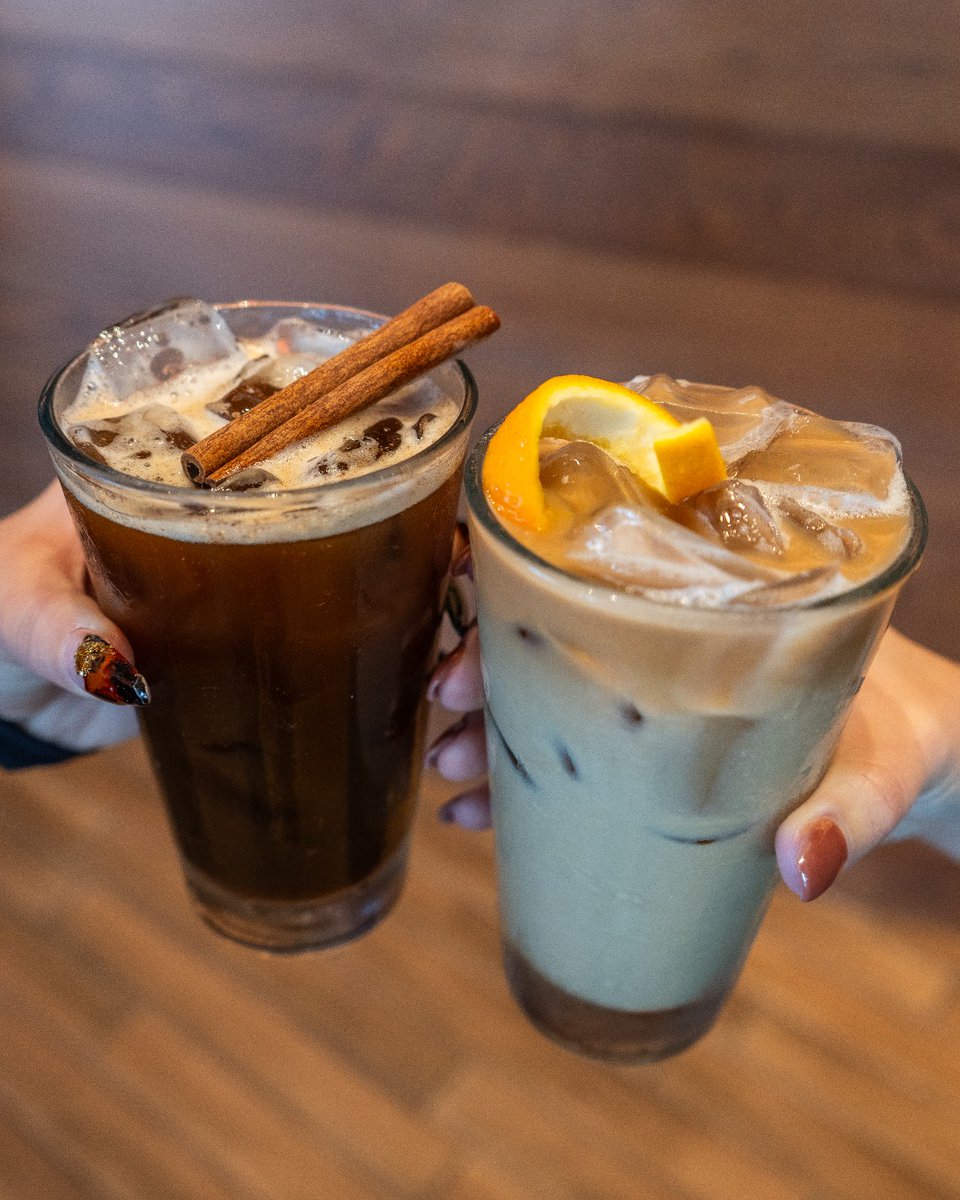 New sips have arrived at South Branch! ☕✨ Kickstart your day with our Cold Brews—smooth, bold, and just what you need.

#SouthBranch #NewMenuItem #ChicagoEats #ChicagoFoodies #ColdBrew #ChicagoCoffee