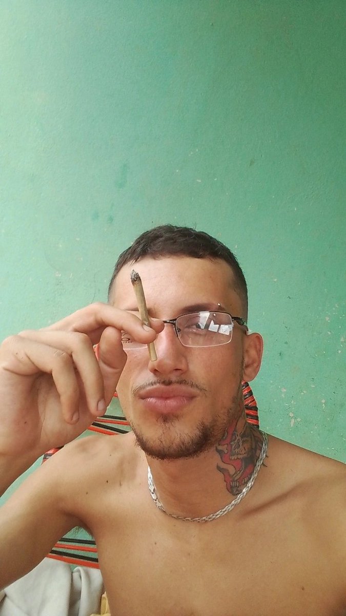 pra não ficar perdida no story