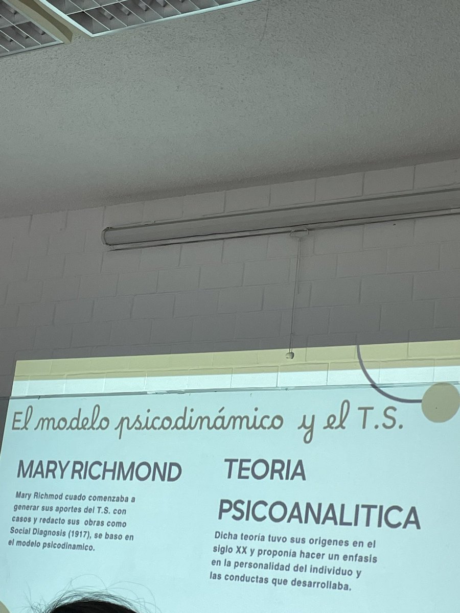 seg89137's tweet photo. Modelo psicodinámico 
Segunda exposición https://t.co/1xdmzfU4md