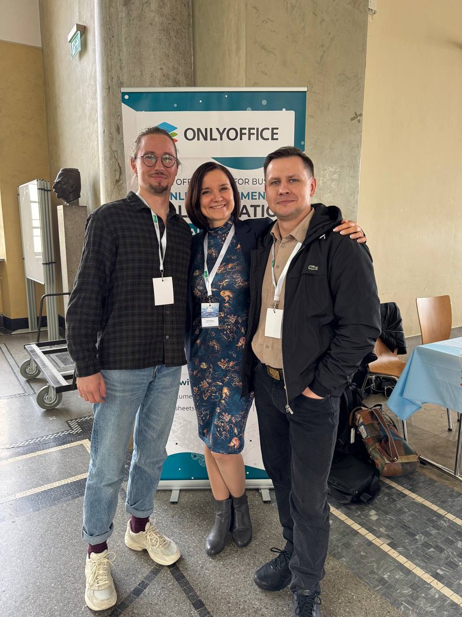 only_office's tweet image. #CS3 2025 🙌

📍  @LMU_Muenchen