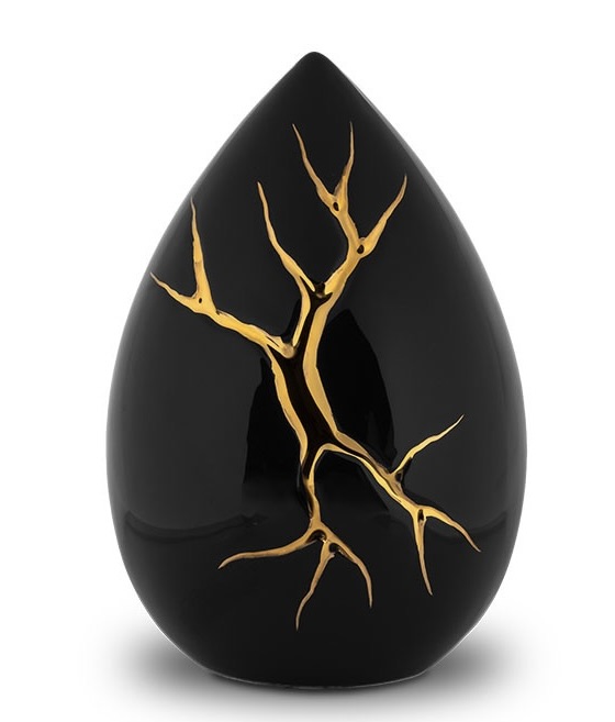 coffinco's tweet photo. This Kintsugi urn is crafted by the artisans of Baccini Cremation Partner (B-CP) in Italy. Known for its high-quality Italian products and services for cremation facilities, B-CP ensures that each urn carries the label 'made in Italy', a mark of craftsmanship. Price £399.00 https://t.co/REgcRfYPGr