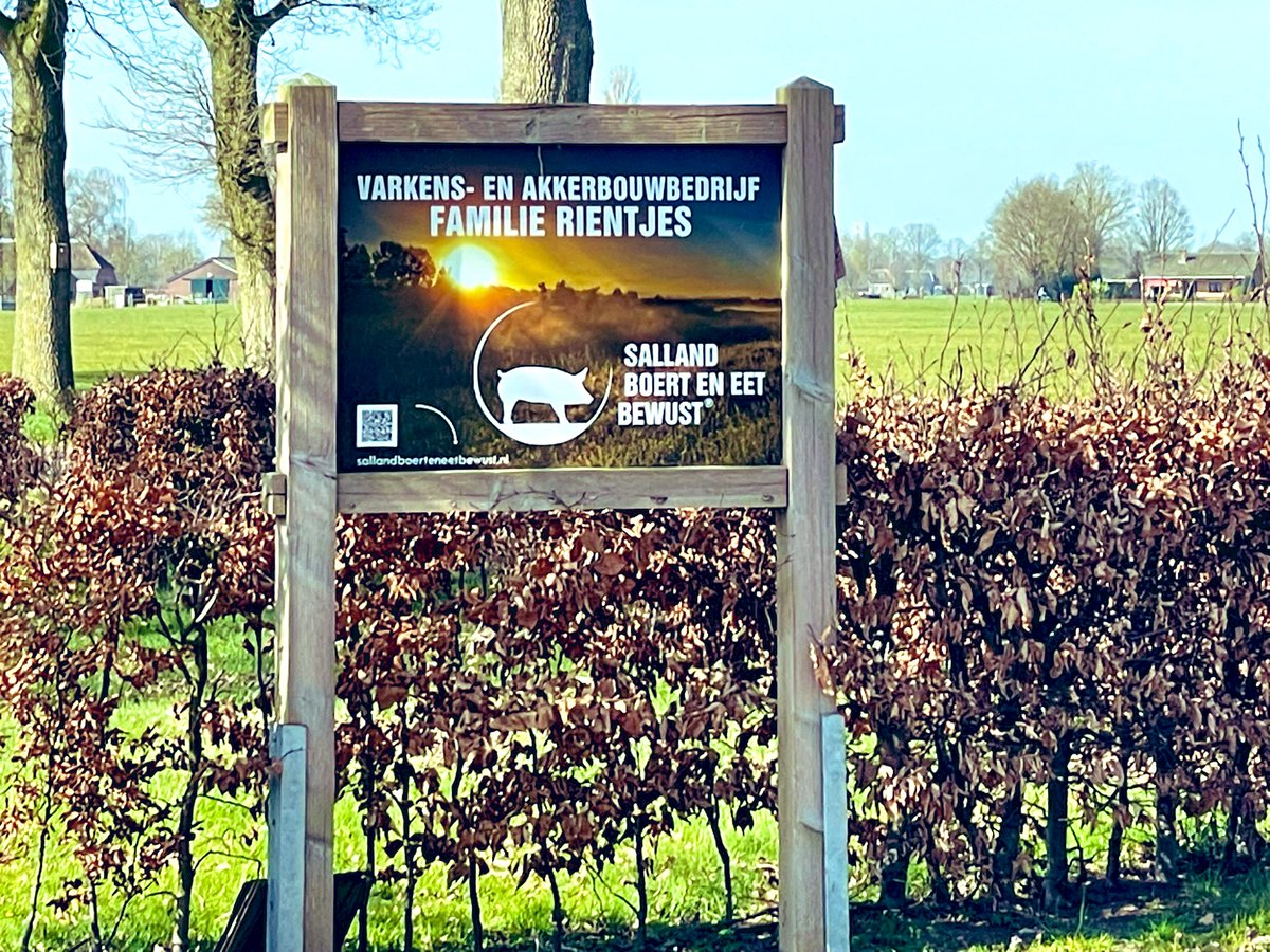 Sander Smit (BBB MEP) ن🍀🎗️ (@sandersmitwzn) on Twitter photo Zonnig werkbezoek met <a href="/POVarkenshouder/">POV Varkenshouderij</a> aan Zichtstal Pleegste en schitterend familiebedrijf Rientjes.
Goede gesprekken over de Europese 🇪🇺 kansen en uitdagingen voor onze innovatieve & duurzame 🇳🇱 varkenshouderij—een sector om trots op te zijn én te koesteren! 🐖 ♻️ 🌱 Zonnig werkbezoek met <a href="/POVarkenshouder/">POV Varkenshouderij</a> aan Zichtstal Pleegste en schitterend familiebedrijf Rientjes.
Goede gesprekken over de Europese 🇪🇺 kansen en uitdagingen voor onze innovatieve & duurzame 🇳🇱 varkenshouderij—een sector om trots op te zijn én te koesteren! 🐖 ♻️ 🌱