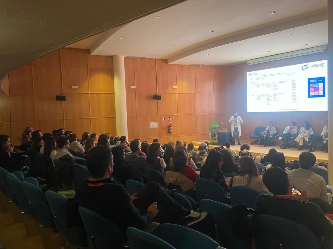 CirugiaJuanRaHuelva (@cirugiahjrj) on Twitter photo Desde nuestro hospital <a href="/hujuanramon/">HU Juan Ramón Jiménez</a>, junto al servicio de Aparato Digestivo, organizamos las I JORNADAS ANDALUZAS DE ACTUALIZACIÓN EN NEOPLASIAS ENDOCRINAS GASTROENTEROPANCREÁTICAS.
Compromiso con la evidencia científica y la excelencia clínica por el paciente. Desde nuestro hospital <a href="/hujuanramon/">HU Juan Ramón Jiménez</a>, junto al servicio de Aparato Digestivo, organizamos las I JORNADAS ANDALUZAS DE ACTUALIZACIÓN EN NEOPLASIAS ENDOCRINAS GASTROENTEROPANCREÁTICAS.
Compromiso con la evidencia científica y la excelencia clínica por el paciente.