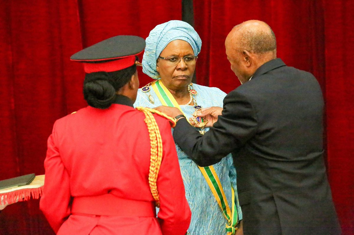 MADAM PRESIDENT | The Republic of Namibia has sworn in its first female and 5th President H.E. Dr.
Netumbo Nandi-Ndaitwah. Chief Justice Peter Shivute swore her in at State House in Windhoek this morning.