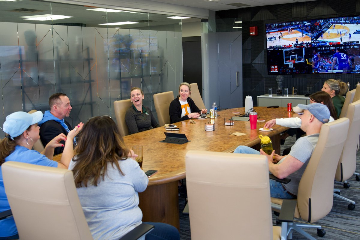 Ohlmann Group tweet media