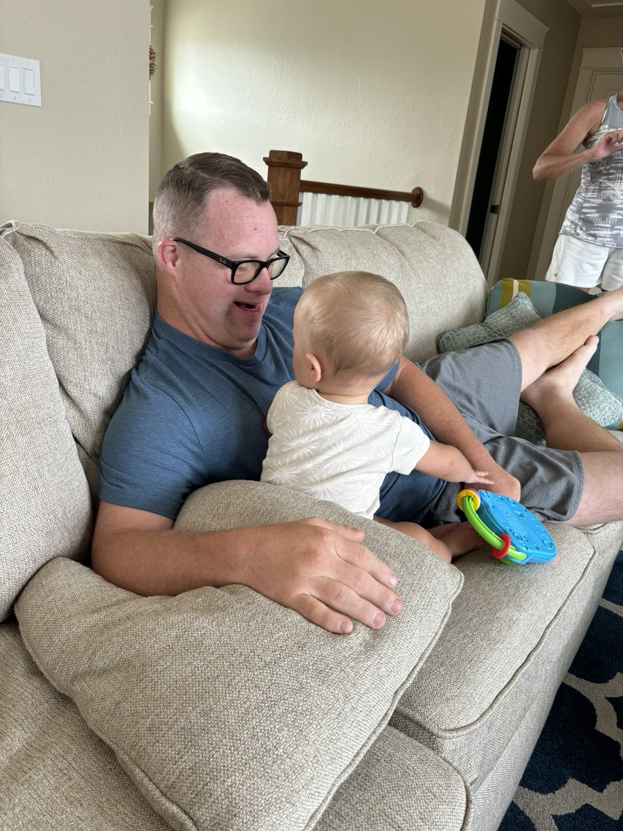 Megan Pinneri tweet media