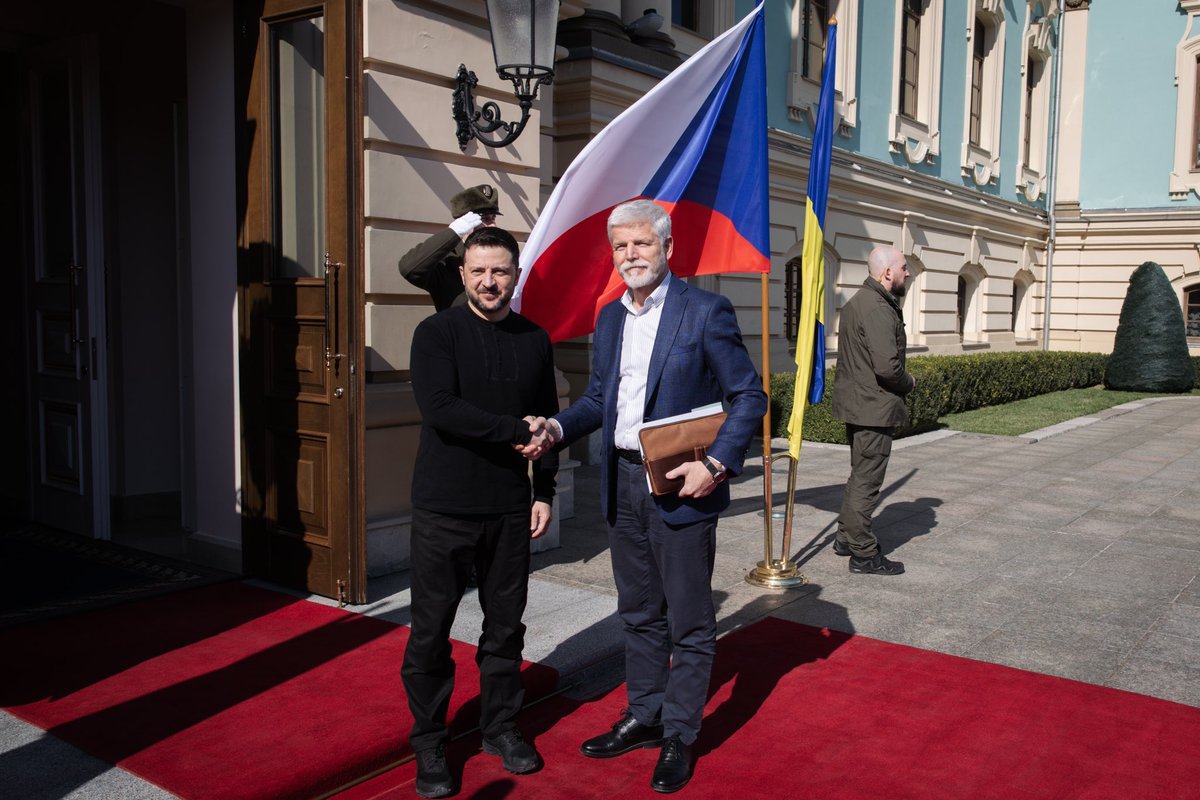 Petr Pavel (@prezidentpavel) on Twitter photo Always great to see you, Mr. President, dear Volodymyr! Czechia stands with you, your country and all your people. Always great to see you, Mr. President, dear Volodymyr! Czechia stands with you, your country and all your people.