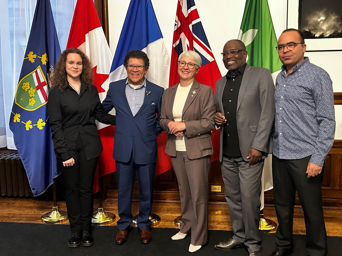 Edith Dumont tweet media