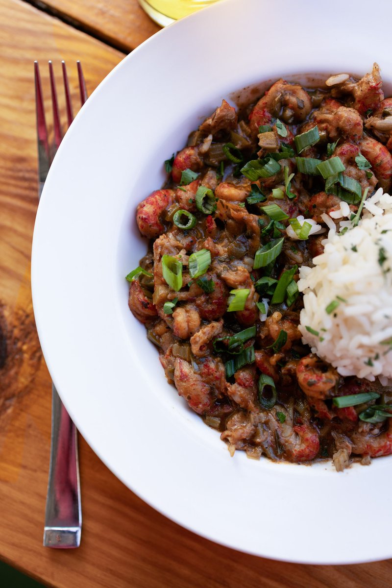 ✨ Fish on Fridays? Let’s étouffée this thing. ✨🦞
 Lent season continues, and today’s special is a rich and buttery Crawfish Étouffée! Crawfish tails folded into a Cajun-spiced sauce, served hot over white rice. 🍚🔥