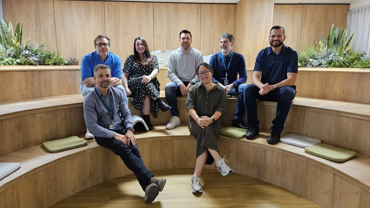 A great team meeting in not so sunny Barcelona (Joan Maria Aixa Herrero!) to plan for 2025. 🌟

Congratulations to Bartek Biernat, newly appointed as Business Manager for UCaaS, 2 years with Maverick today! 🎉