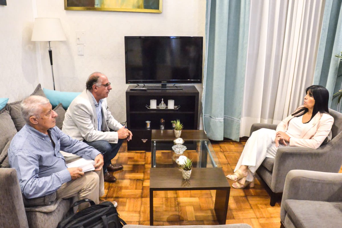 Junto a la Vice Gobernadora de #EntreRíos compartimos diagnóstico y prospectivas para la #RegiónCentro frente a un nuevo traspaso de la presidencia. El rol y fuerza de las Vice Gobernadoras del bloque y las propuestas de acción para este año.