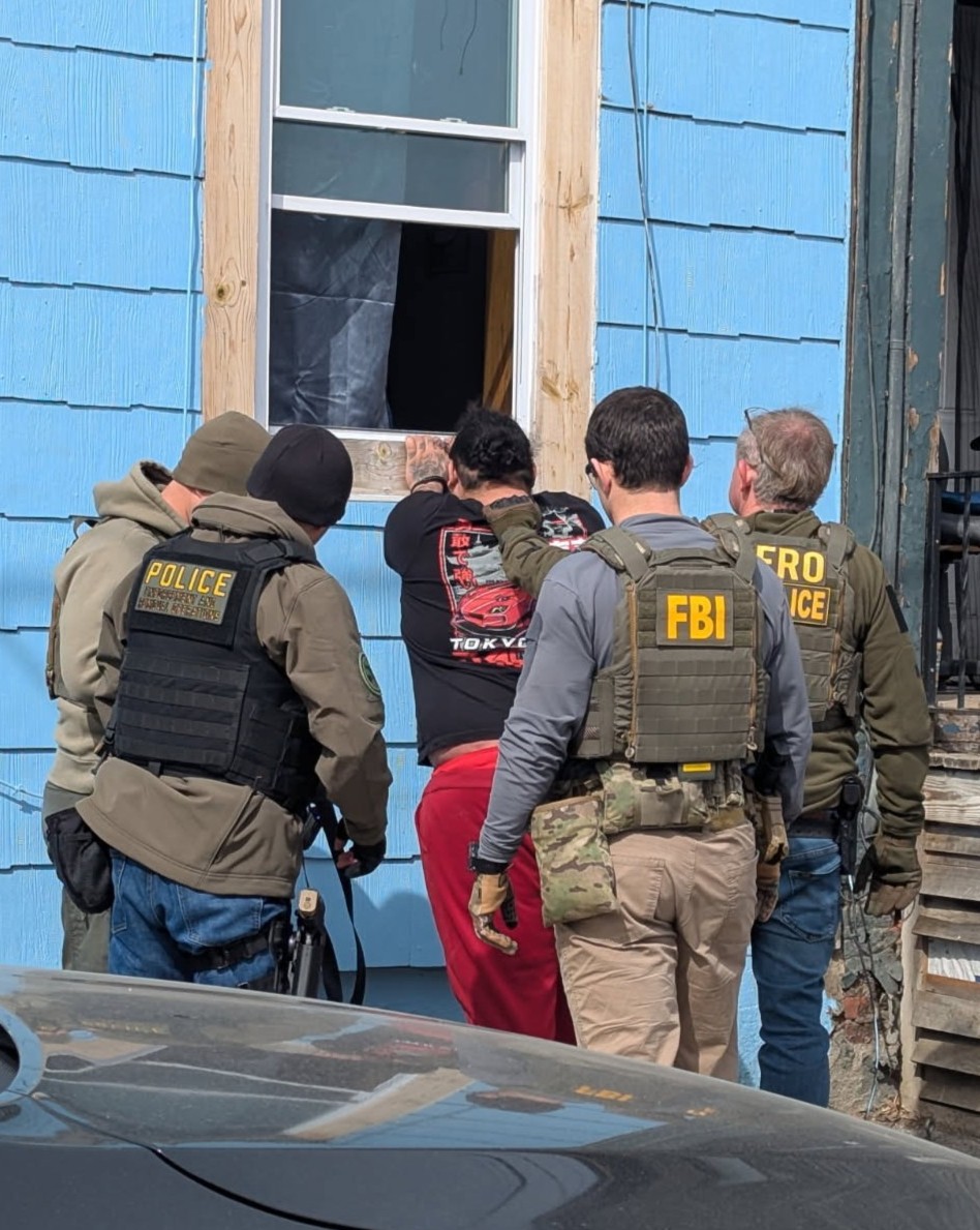 FBI's tweet image. #FBI teams nationwide are working alongside @ICEgov, @TheJusticeDept, and other partners on immigration enforcement efforts. Through strategic collaboration and cutting-edge technology, they are targeting dangerous criminals and safeguarding our communities.