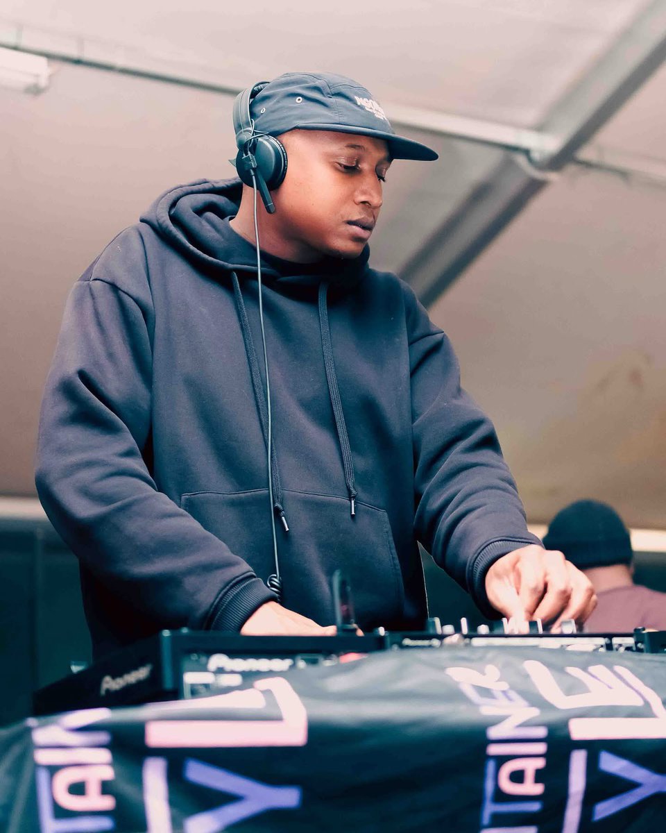 amahle___'s tweet photo. Chipkings really got that sauce. JustPhutii, Saucy & Philipinesk3irty delivered a masterpiece! #FedeSho ๐ถ https://t.co/fYHbLygFME