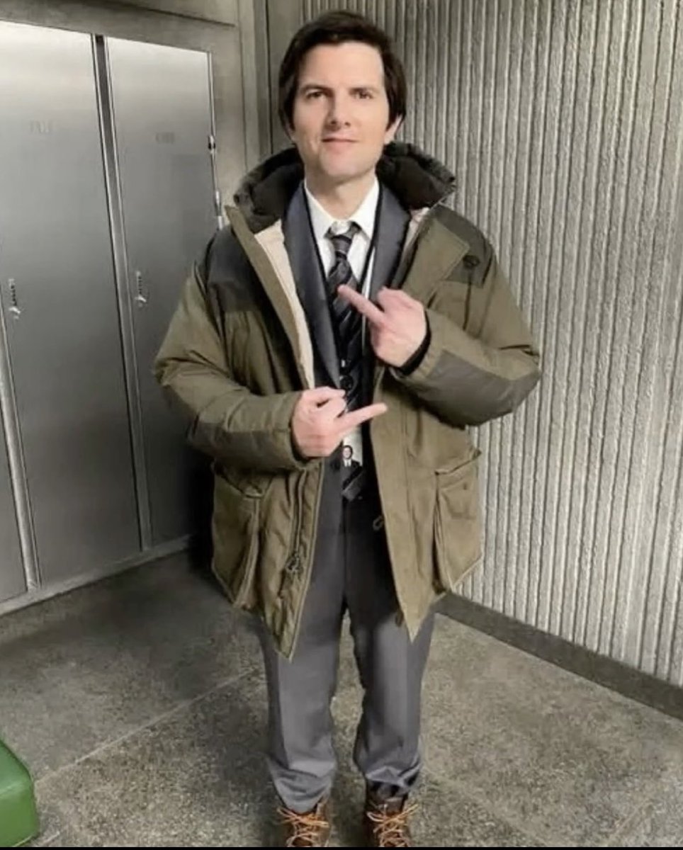 eric000_'s tweet image. If you have yet to watch Severance, it should be the first thing you do after March Madness