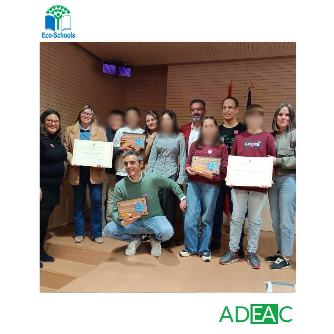 II Edición del Reconocimiento a Centros Educativos Sostenibles

👏 De los 10 centros premiados, 3 son Ecoescuelas, lo que demuestra el compromiso de la comunidad educativa con el medio ambiente y la sostenibilidad.

#ecoescuelas #adeac #ecoschools