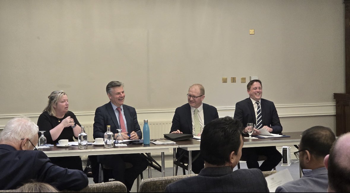 DunLaoghaireOgraFF tweet media