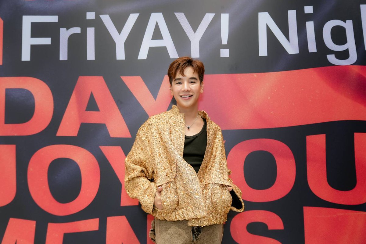 woopmag's tweet image. ทำเลย่านรัชดาฮอต  Design Village Ratchada (ดีไซน์วิลเลจ รัชดา)  ปล่อยหมัดเด็ดกิจกรรม  “FRIYAY ! NIGHT” จับมือ BREWAVE  ชาร์จความสุขกลุ่มคนทำงานแบบจัดเต็ม ชวนคนดังสายบันเทิง -เซเลบริตี้สุดชิคร่วมงาน 

#DesignVillage #FriYaYNight  #DesignVillageRatchada  #ดีไซน์วิลเลจรัชดา…